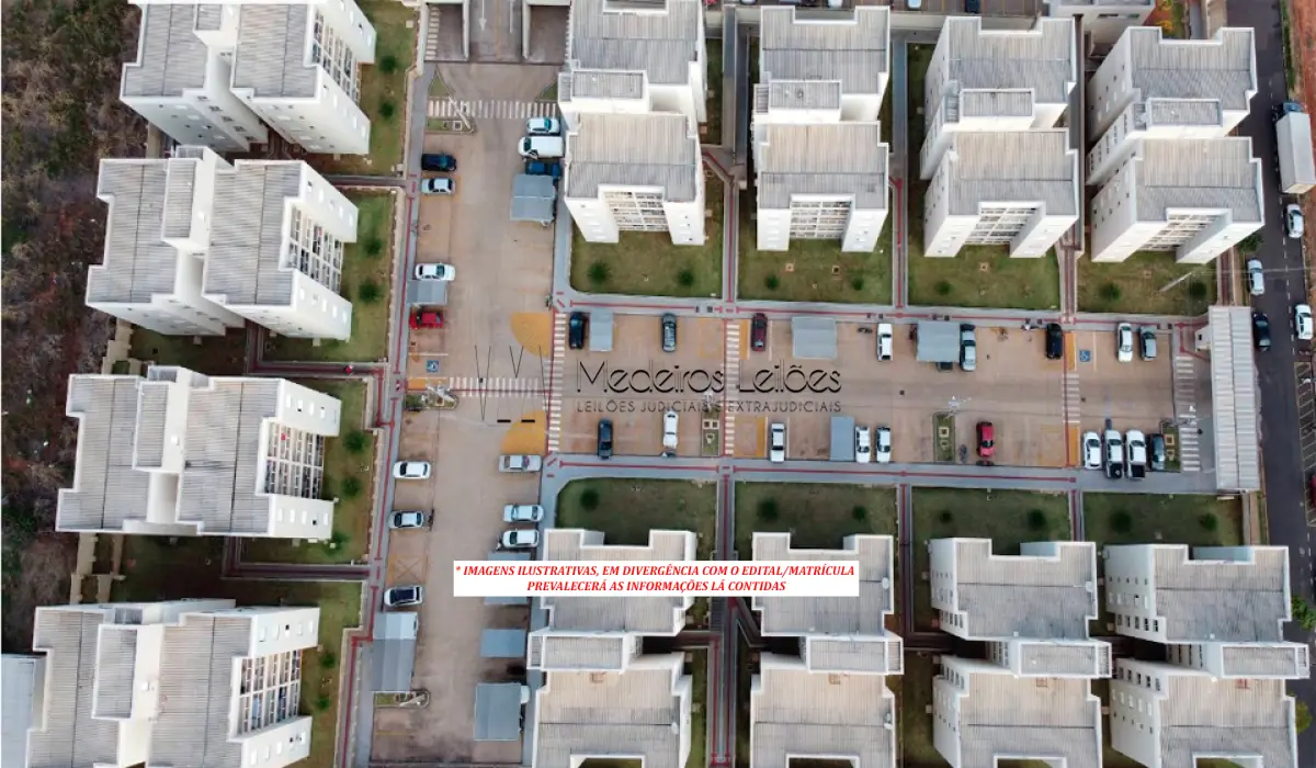 LOTE 010 - APARTAMENTO NO RESIDENCIAL VILLA ESPANHA EM MANDAGUAÇU/PR (DIREITOS AQUIS)